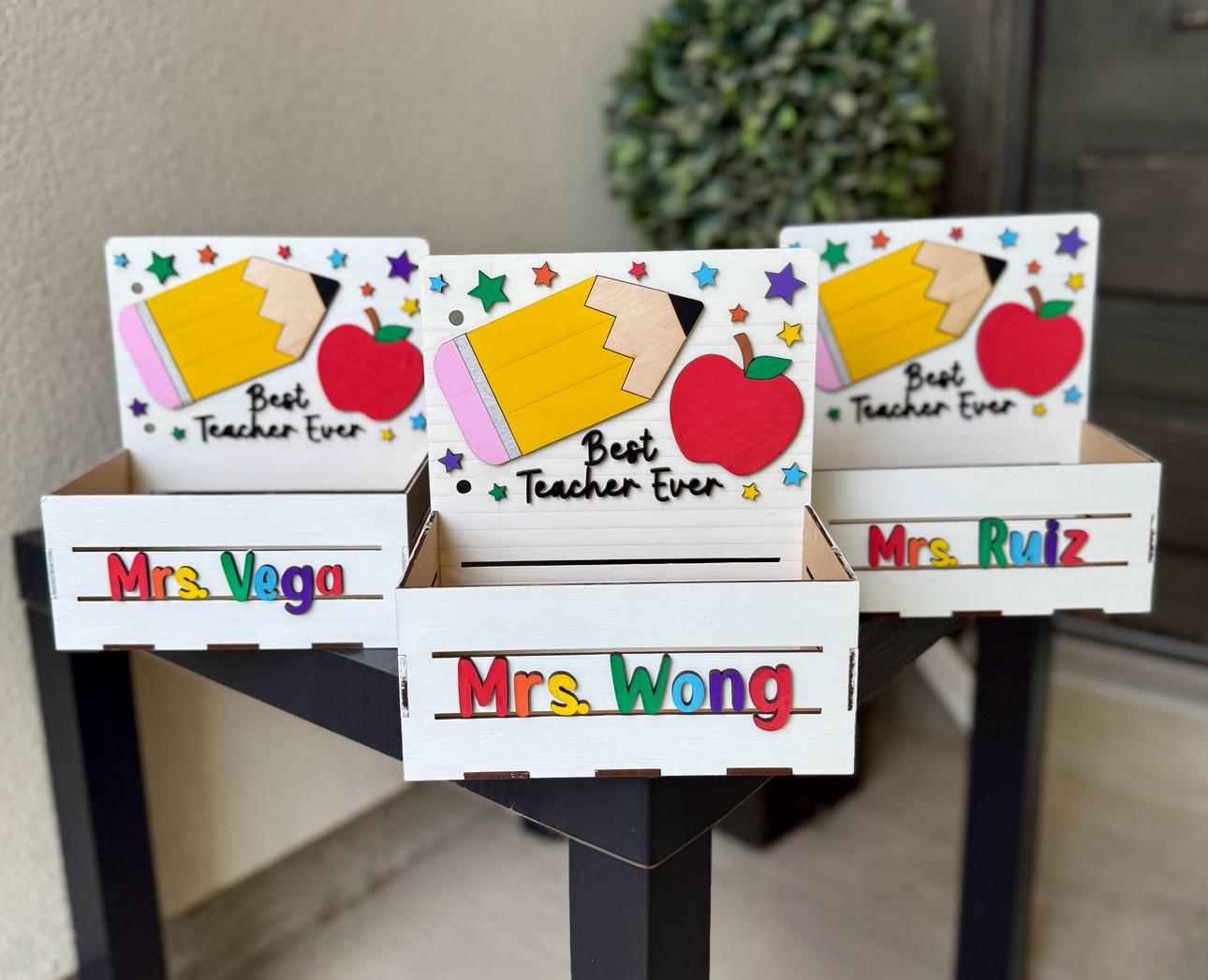 Personalized Teacher Crate | Custom Name Apple Gift Box | Teachers world Day